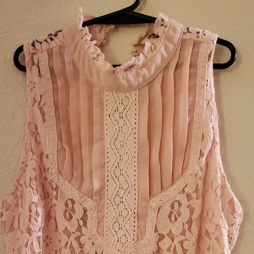 Women elegant blouse lace